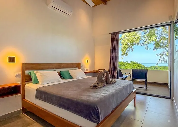 Vista Ocean View Villa *