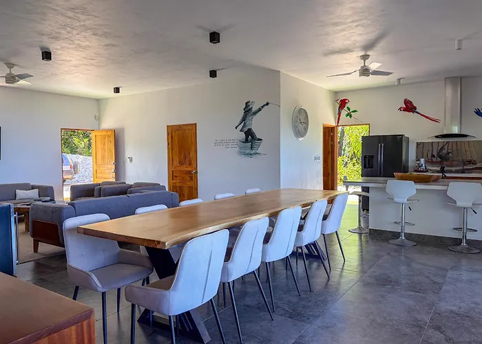 Vista Ocean View Villa Samara