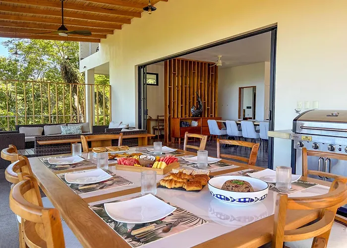 Vista Ocean View Villa *